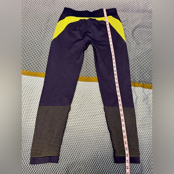Fabletics x Demi Lovato Purple/Yellow Leggings Size XL - Picture 7 of 10